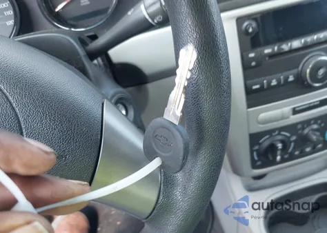 2010 Chevrolet Cobalt Ls z USA, uszkodzony, nr VIN 1G1AB1F56A7116652